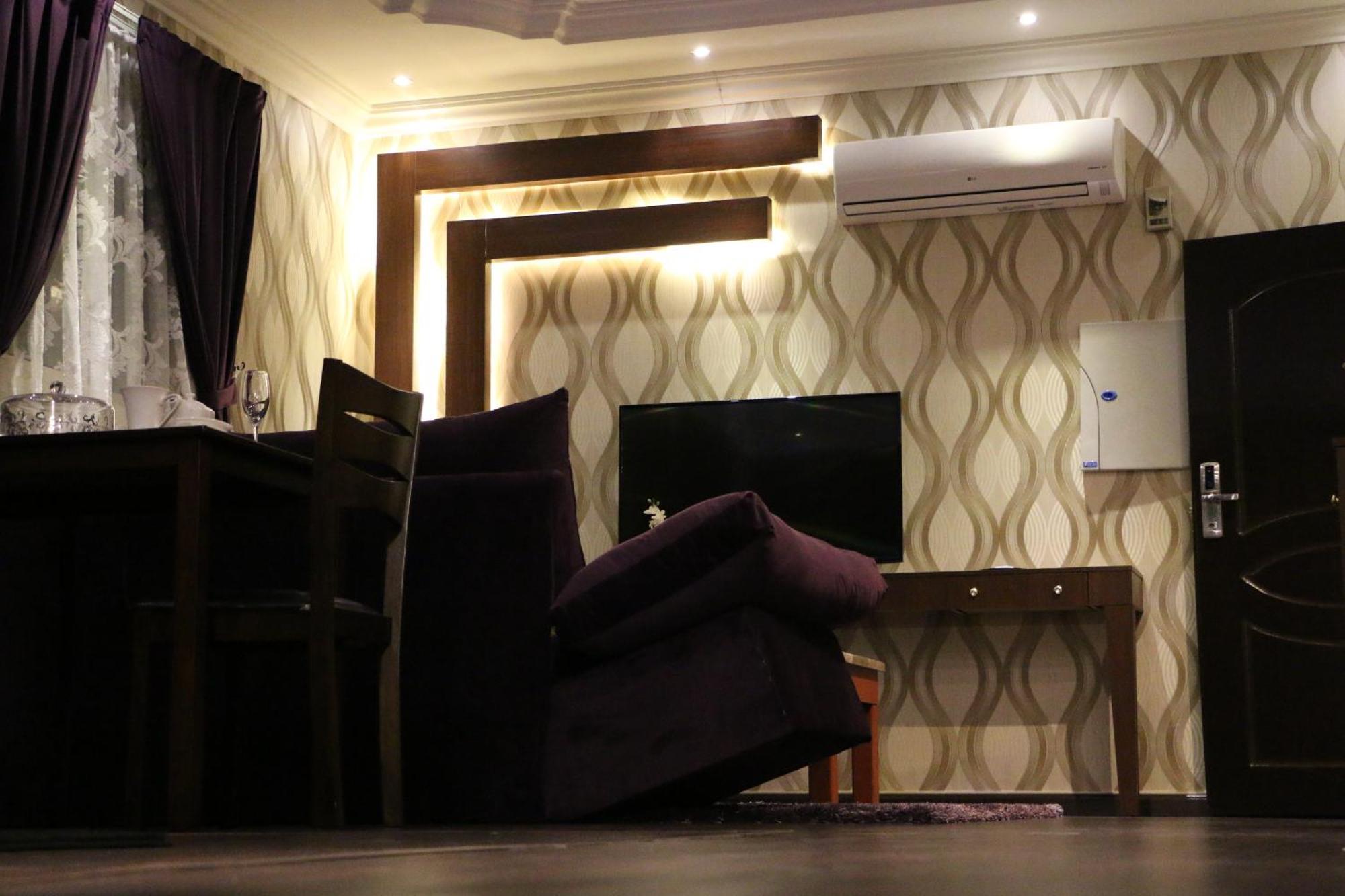 Al Joon Hotel Riad Habitación foto