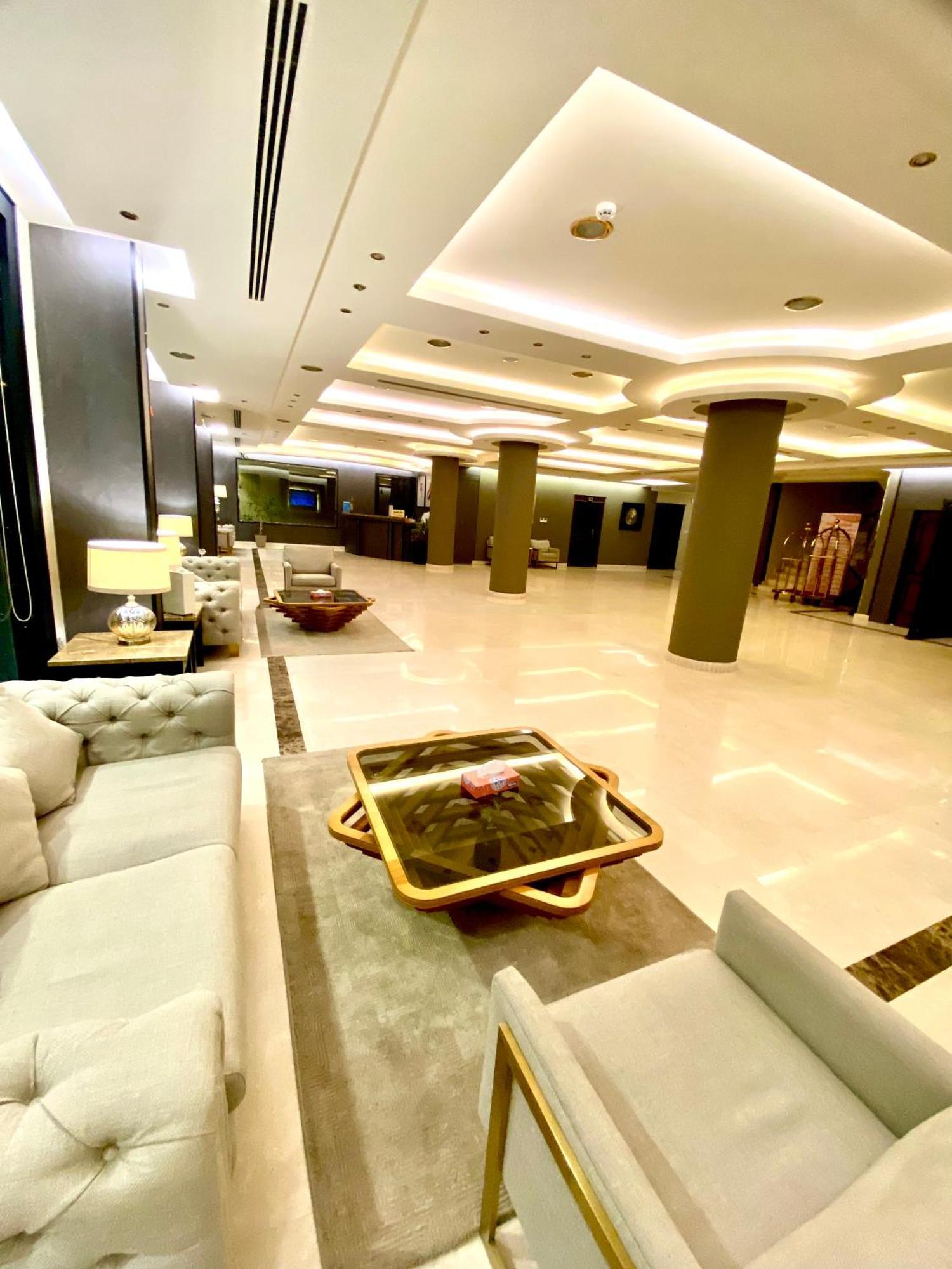 Al Joon Hotel Riad Exterior foto